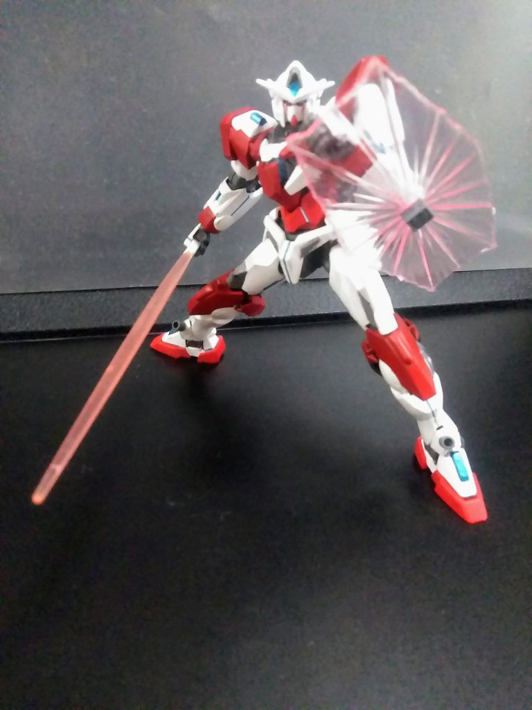 プロポーションは『ミサちゃん』と五十歩百歩と云うところですかね😔膝先に『 GN ビームサーベル × 2 ・左腕にビームシールド』