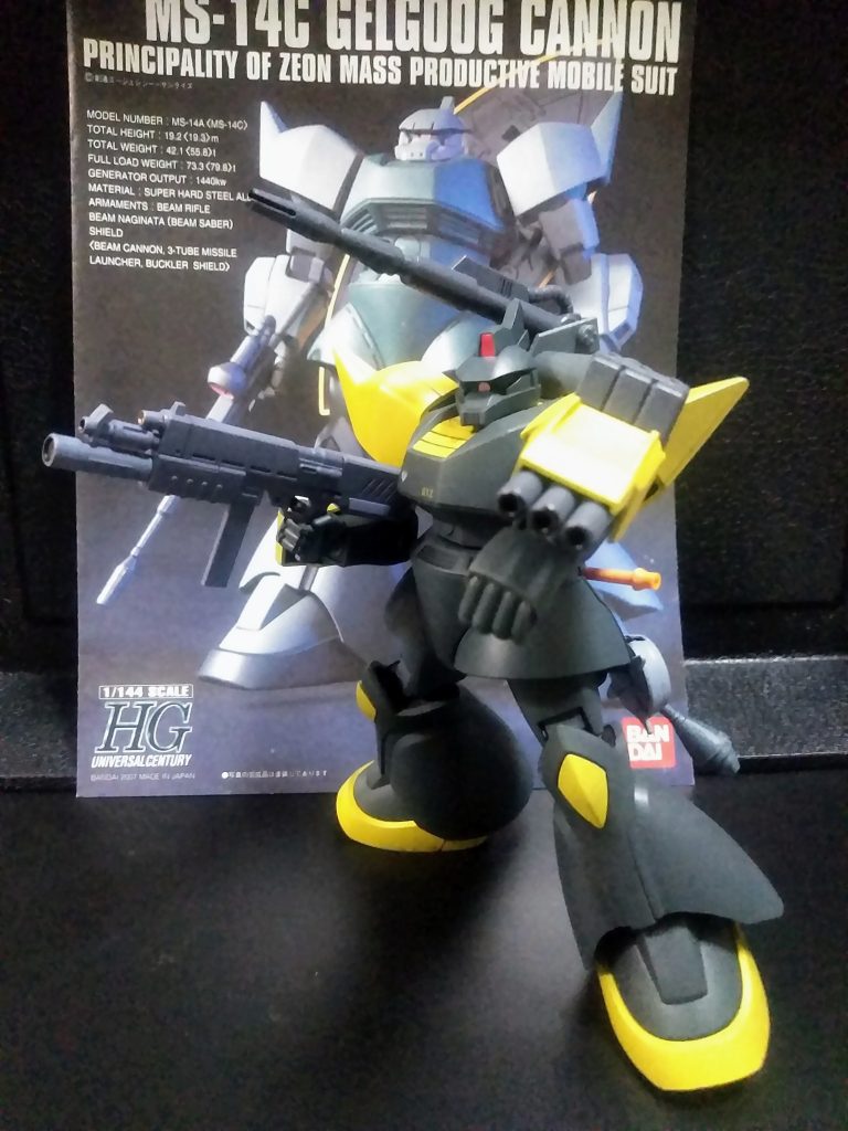 『ダディズ フィスト中隊 残存兵のジム B.D タイプ』によりジオン地上軍の『とある海辺の HLV 発射基地』は壊滅的な損壊を被ります。その状況で『天斗 朝靄中尉』は『ジム B.D タイプ』を単身食い止める事に!やがて『ルッキールー中隊』を乗せたシャトルは宇宙に上がります。                    静止軌道上で【チベ級宇宙重巡洋艦《ソラハ》】にて艦隊指揮を取る『ヒロイ・ナオ・オキイナ中将(妄想艦隊司令)』の元、『アシタモカ・レーダ特務中尉(妄想人妻戦士)』をジオン本国へ護衛送還する事を第一に任務に従事するのでした。(長文失礼しました🙇)           『パイロテクニシャンことエドガァ・フィガロ中尉』搭乗機です😁