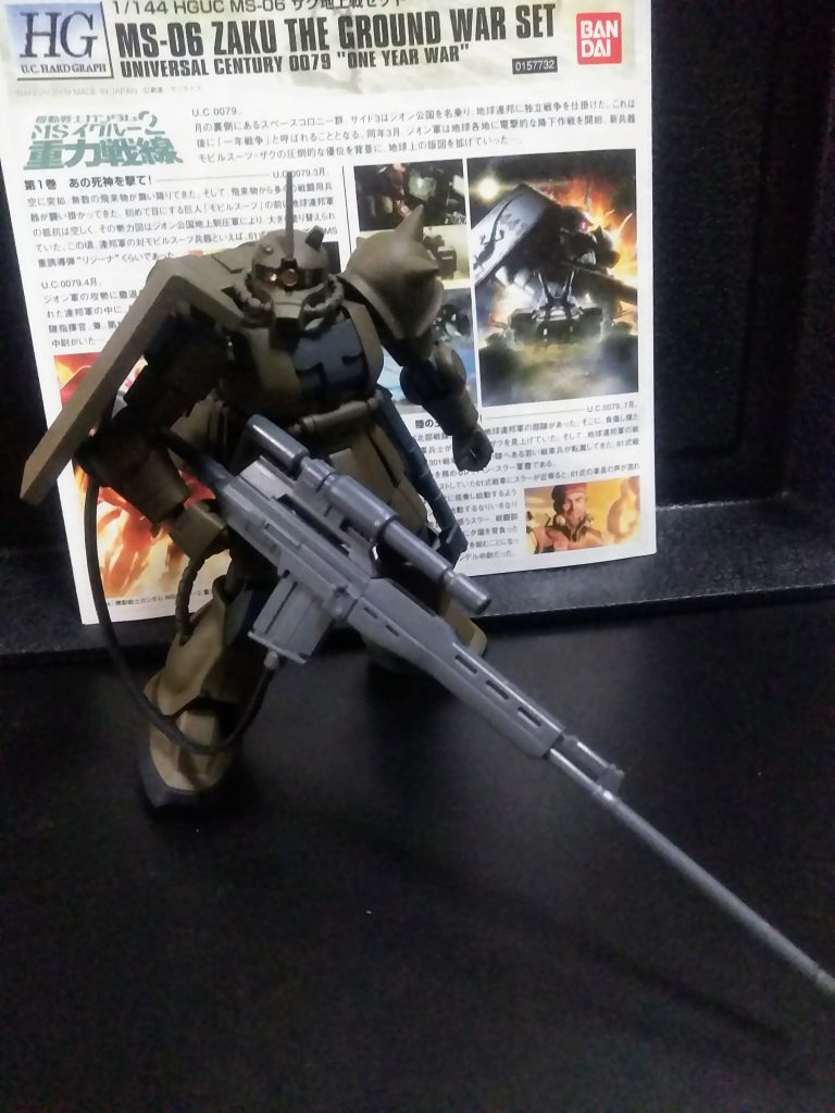 『ルッキールー中隊』MS部隊隊長 通称「キラービーことルースィ・ケレンスカヤ大尉」搭乗機体となります😊『専用スナイパーライフル』を装備😤