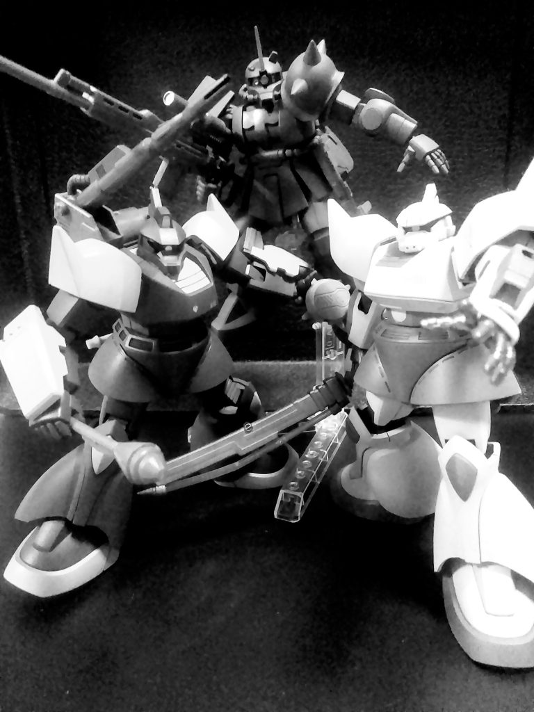 『天斗 朝靄中尉』も合流。『ルッキールー中隊』再び始動!お目汚し ありがとうございました。