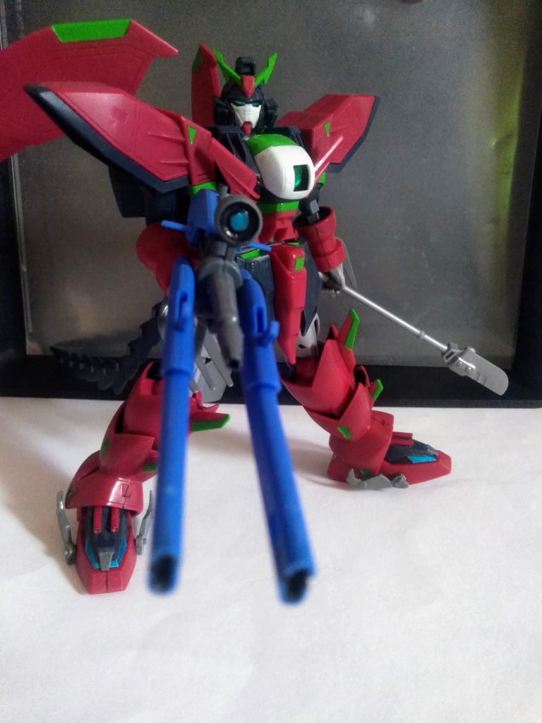 この子はフォース『ディストラクション』所属『ガンダム ドラッケン』となります😁　   ご覧の通り『旧 1/100 ガンダムW シリーズのガンダム エピオン』からの転生です😆           まぁ、見たまんまか😋『ツイン デストロイ ライフル & テイル スピア』