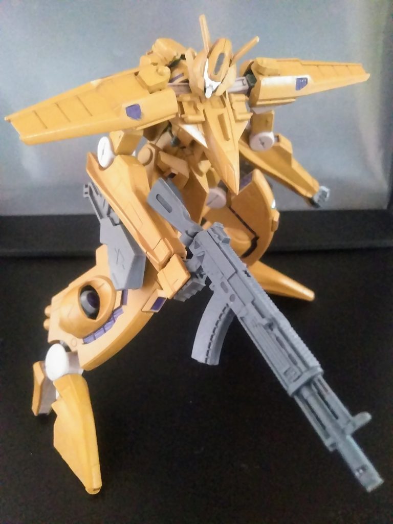 この子はフォース『ディストラクション』所属『ガンダム オリアス アルケー 』となります😁 ご覧の通り『HG ガンダムOO シリーズのアルケー ガンダム 』からの転生です😆       が『鉄血のガンダムフレーム』という脳内設定です 😋　『オリアス』はソロモン 72 柱の 序列59 番目の悪魔👿の事『アサルト ライフル 』