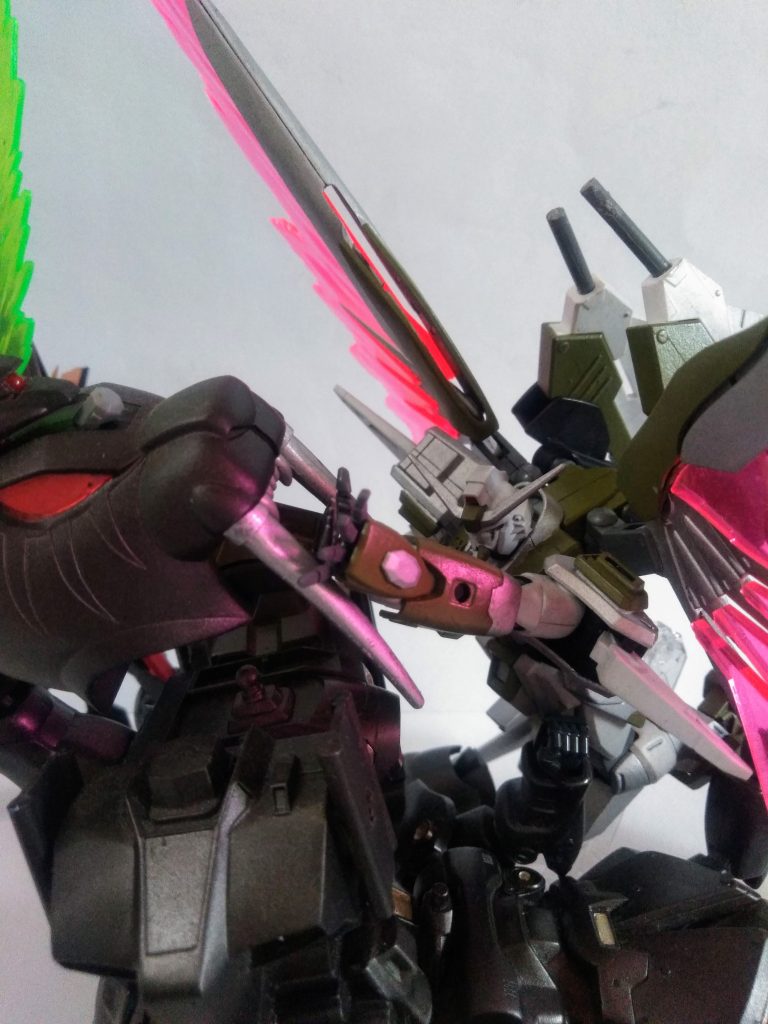 『うぉぉぉっ❗ チケット取らんと オレがヤツラに〇〇〇れるっー❗❗』