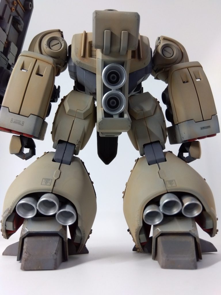 背面　今回は合わせ目は消してないです。