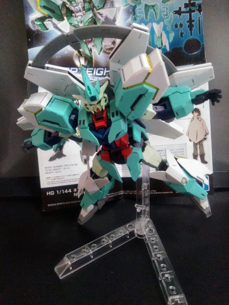 ゴッツクて力強いデザインなので改造機体の素体にはモッテこいかもです😁