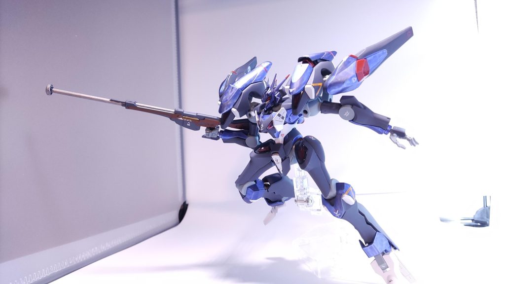 ちょっとAC出てませんでしたか?というフォルム。ちなみに今ルビコン3にいます。メタリックバイオレットはムラムラになっちゃいましたが、それはそれとして良しとしましょう。