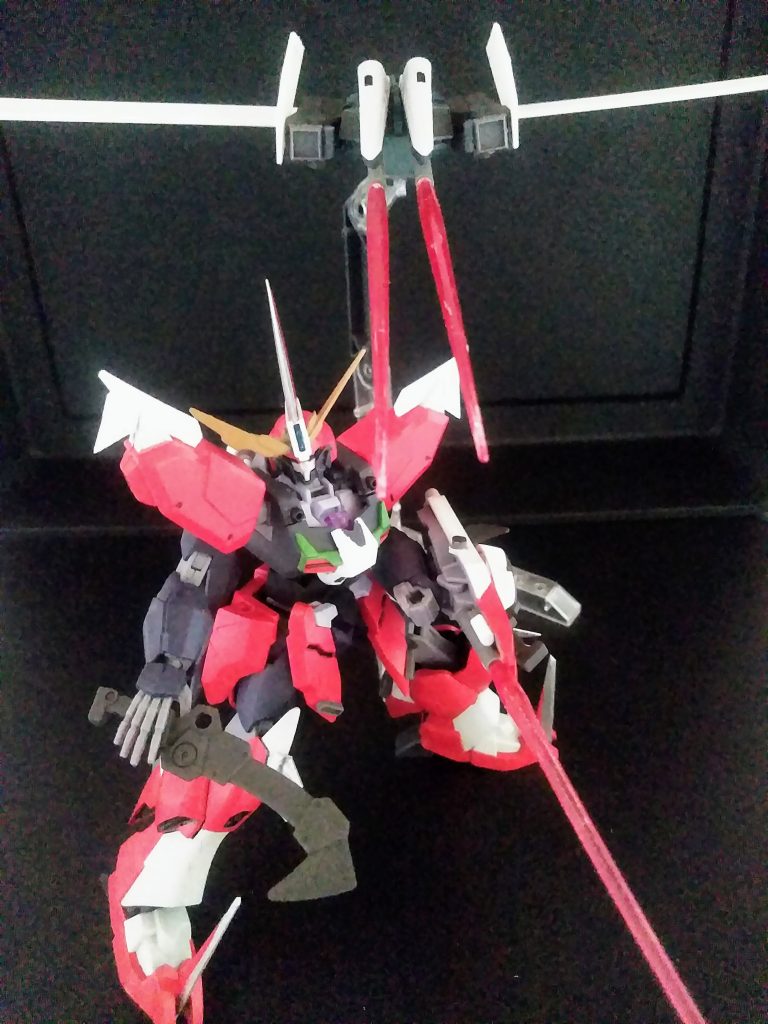 『ファトゥムー01 』のビーム砲『グレート フォルティス ビーム砲』よりビーム サーベル発振! 『ビーム キャリー シールドのビーム ブレイド発振! シャイニング エッジ ブーメラン投擲!』🤣