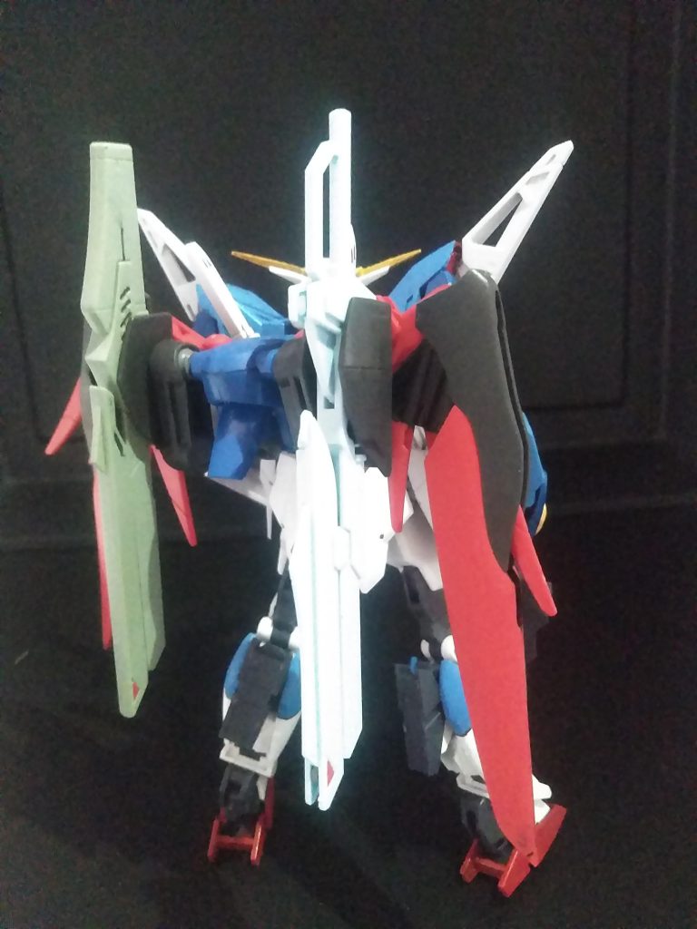 ハイ。バックは『デスティニー』のモノをそのまま取り付け🤔            なにせ『デスティニーのアイデンティティー』ですから😂