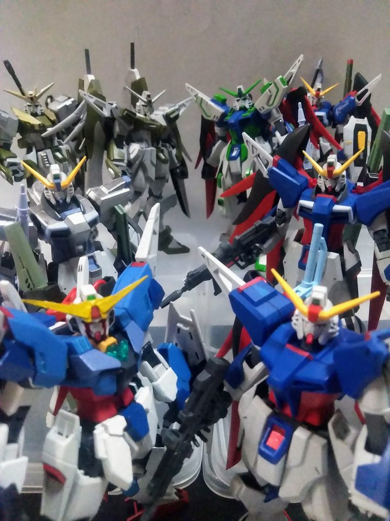 2023年 2 月 6 日に初投稿をさせて頂きました。その日より現在 2023年 8 月 31 日　　　　20数年間、作り貯めた『ガンプラ』を『備忘録』と称し毎日投稿し、皆様に閲覧して頂きました。　　　　　　　　　　　　　　　　完成品投稿回数 211回・投入ガンプラ 325体となります。　　　　　　　　　　　　　　　稚拙、未熟、拙い出来の作品達でしたが、皆様の『温かく、優しいコメント』沢山の『いいね👍』に支えられ無事完遂する事が出来ました。　　　　　　　　　　　　　　　　　　　　　　ここに心からお礼の言葉を言わせて下さい。　多岐にわたるお目汚し、長文乱筆の数々、大変失礼いたしました。皆様のお陰でやり遂げました。               ありがとうございました