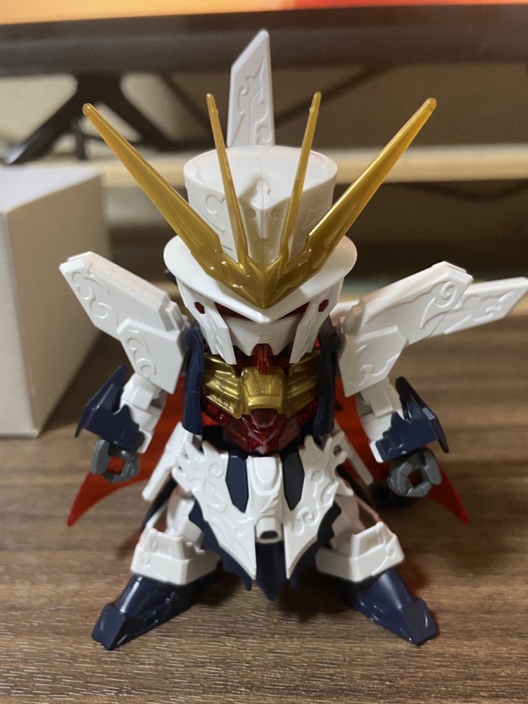 制作工程ベースキットはアルセーヌを採用してます!このキット、出来がめちゃくちゃイイ✨腕の肉抜きを埋めたつつ間接追加、他はスチームパンクっぽいパーツをセミスクラッチしていきました!