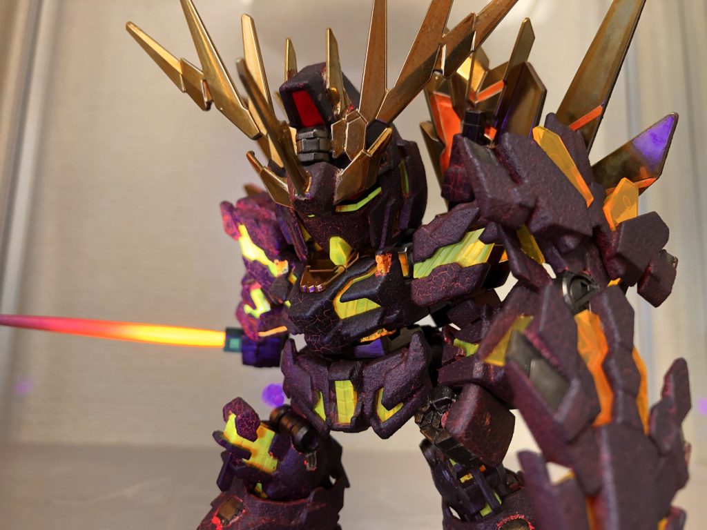 ビームサーベル。グラデ塗装してます。動画は以下(音量注意)https://twitter.com/0_rage2/status/1693168793189773357?s=46&t=7FFrWIF2Cye0H6ZiYWYHkw