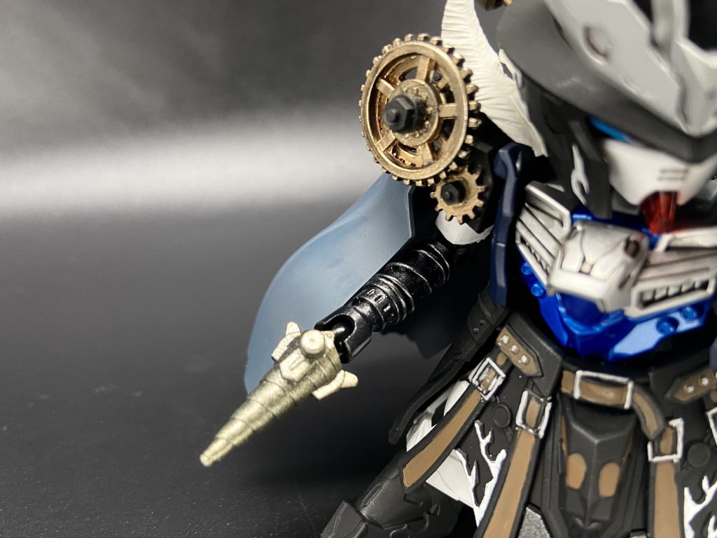 製作中、ワタクシがデビルメイクライにかまけていたために生まれた義手、𝕏ブリンガー。画像はドリルモードです。