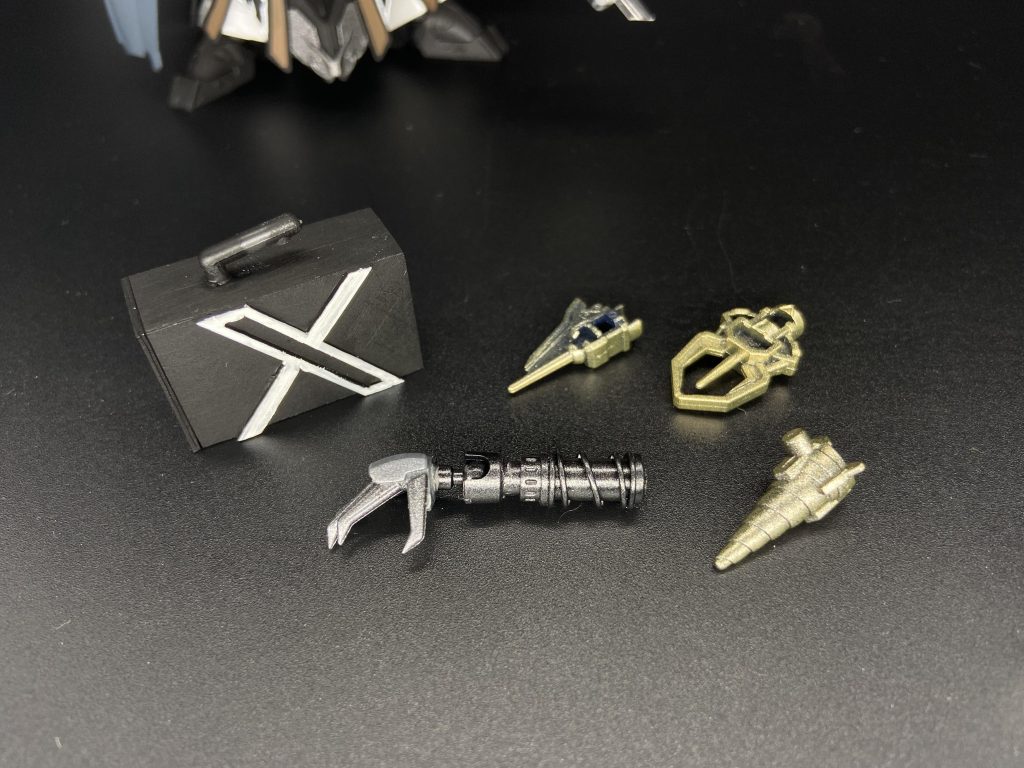 モードは4種類!普段はトランク、𝕏ボックスに収納されている。4人同時対戦可能。HALOがオススメ。笑