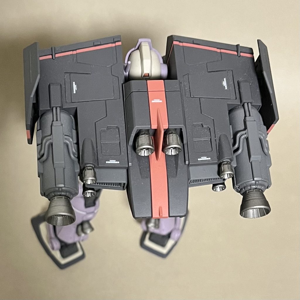 バーニアのフチを削って薄く見えるようにした