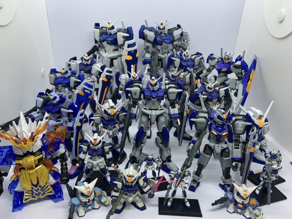 PG、RG、EG、クロスシルエット、ガンダムユニバース、METAL BUILD、モビルスーツアンサンブル、モビリティジョイント、メカニカルバスト、辺りで発売してくれるのを祈ってます。あわよくば解体匠機、ハイレゾ、ネクスエッジ、METALROBOT魂辺りも…ガンダム系の立体物展開全てでデュエル出してほしい。デュエルガンダムは、いいぞ!