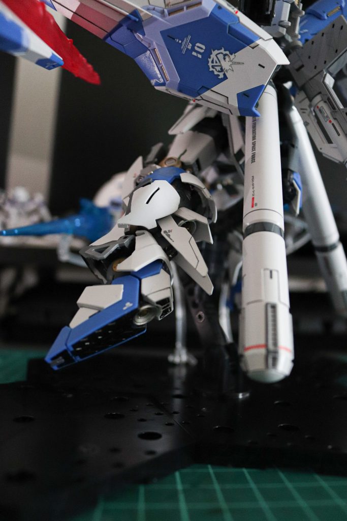 脚ｨｨｨ!!かっけぇなあ…( ¯ ¯ )ᐝ