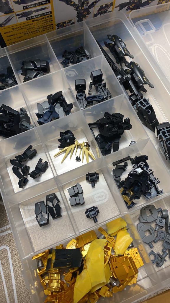 HGなのに部品点数が多くて_(⌒(_'ω')_塗装が地味にしんどかったです笑