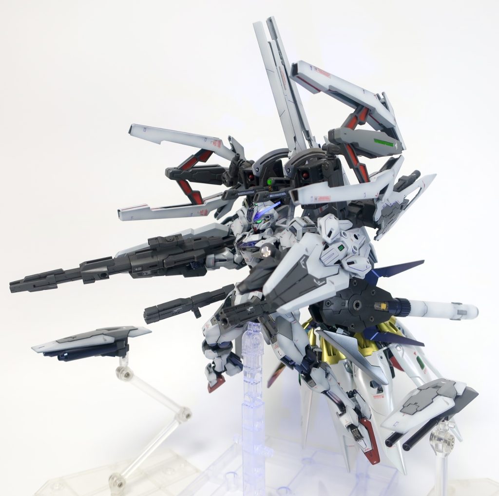 止めに来たんだよ、2人を！(全力)ちょっとしたネタで作り始めたら本腰を入れてしまい、かなり時間かかってしまいました。おまけみたいなものですがまだ1形態あるので、もうしばしお付き合いください