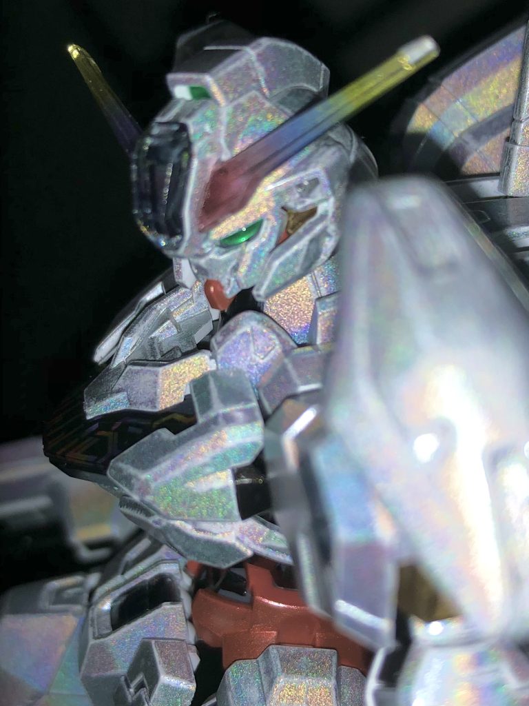 目のところなどには、レジンによってアニメのキャリバーンのようなつぶらな瞳にしました!