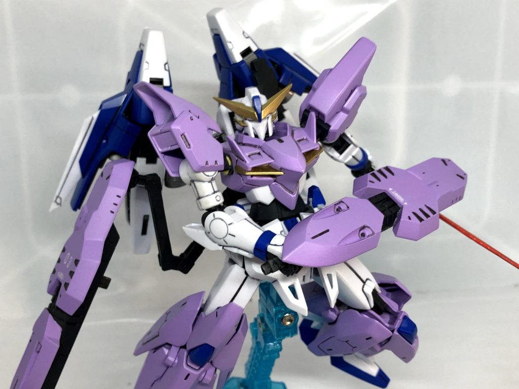 左側はせっかくなので鞘にしました!