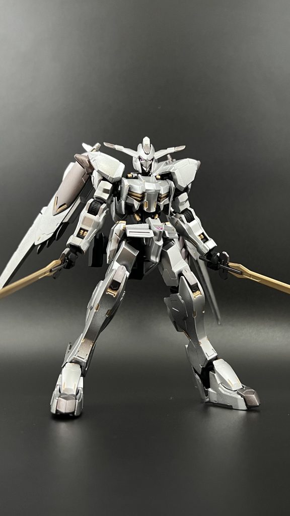 鉄血のバエル–4枚目/制作者：鋼機