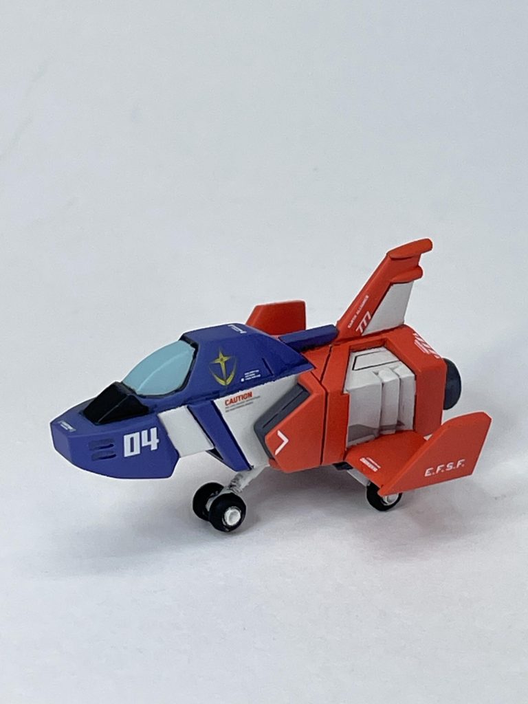 付け合わせのコアファイターです。コアブースターに付いてたモノをSD化。詰めすぎてガンタンクとサイズは異なります💧‬