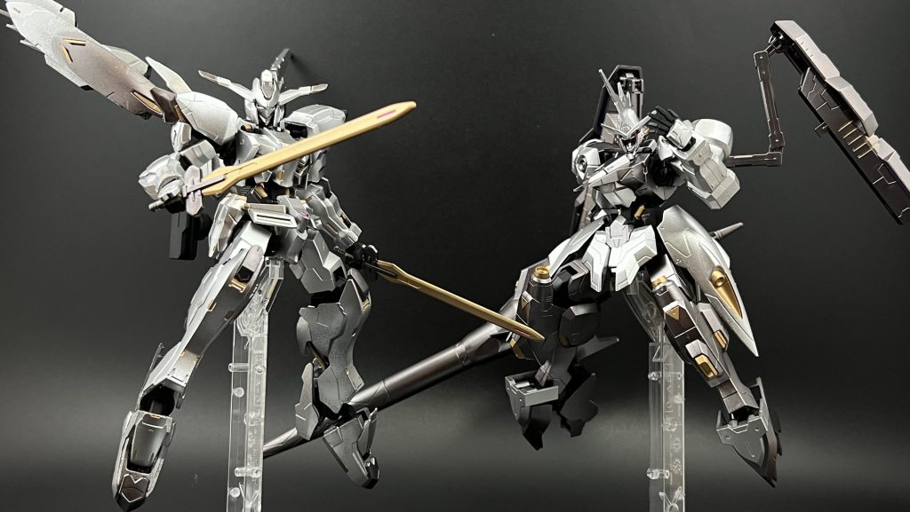 見ろ！純粋な力だけが輝きを放つ舞台に！奴らは圧倒されている！！