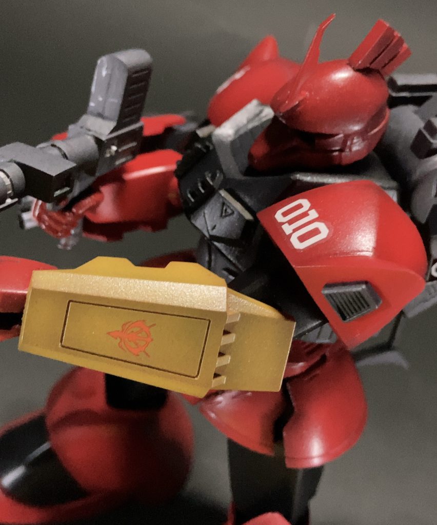 デカールはキット付属の物+漢字デカールの雷を右肩にあしらってみました⚡️