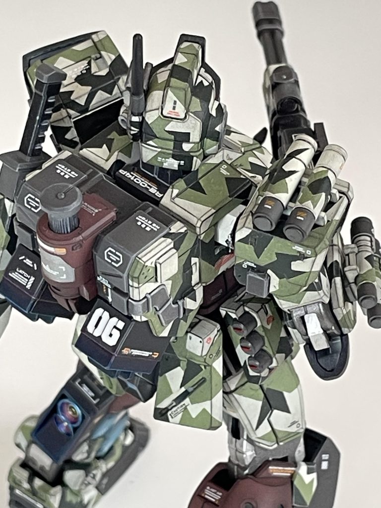 HG ジムスパルタン　スプリッター風迷彩　再UP–9枚目/制作者：takiyama08g