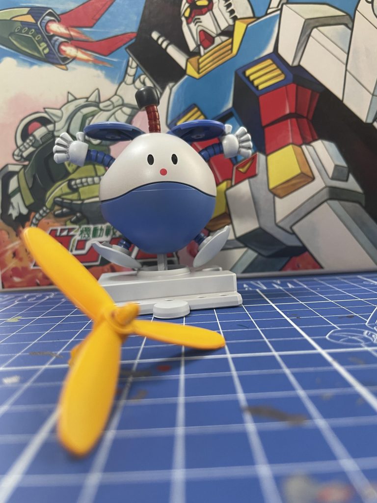 ちょんまげ仕様との選択式ですwちなみにちょんまげ仕様にすると語尾が「〜ナリ」になりますw(色は違うけどね)