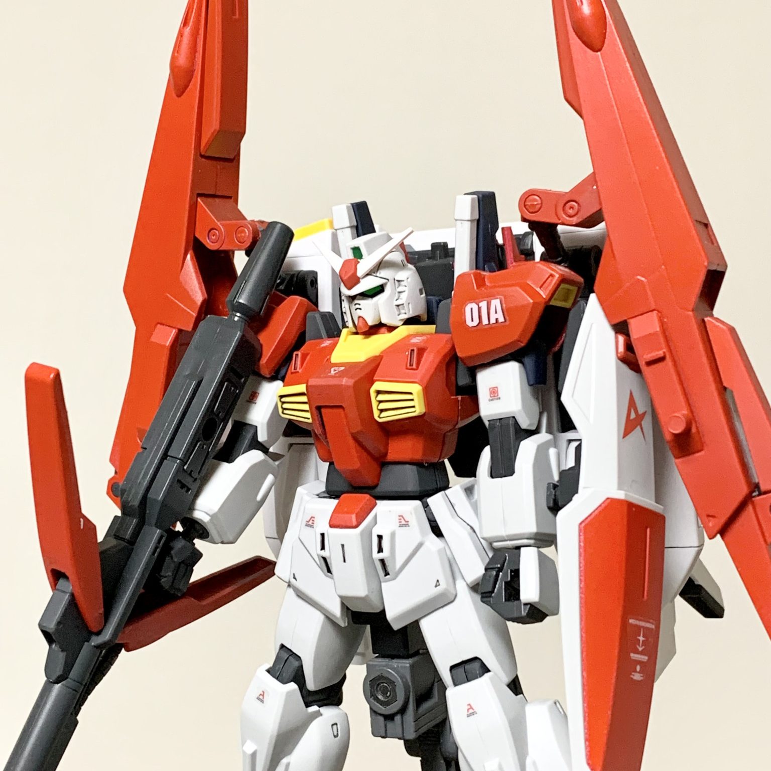 スーパーガンダム テスト機カラー｜ねぼすけさんのガンプラ作品