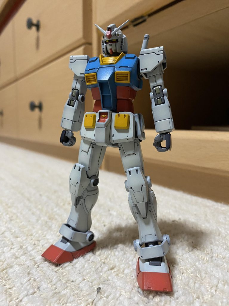 デカール貼る前。指紋付いたりしたので、むしろこのまま終わらせてもよかったかも。