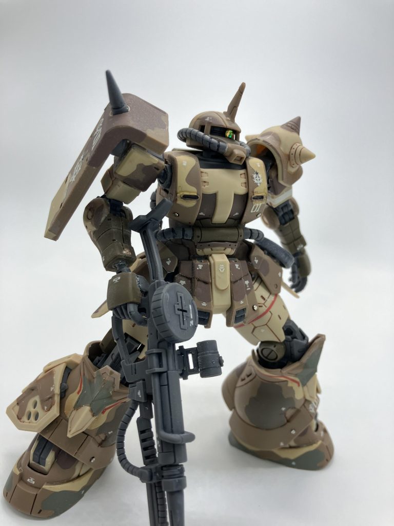 ドライブラシなどで汚し作品も多いですよね、迷いましたが。リアルタッチマーカーも悩みましたがデカールの上からはどうなんでしょうね。