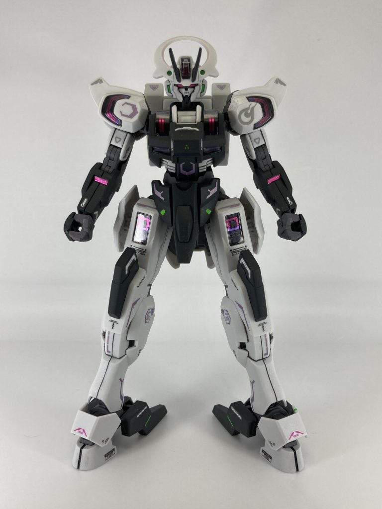 個性的な付属のシールを使いながらも少しだけオリジナル要素を追加してみました。