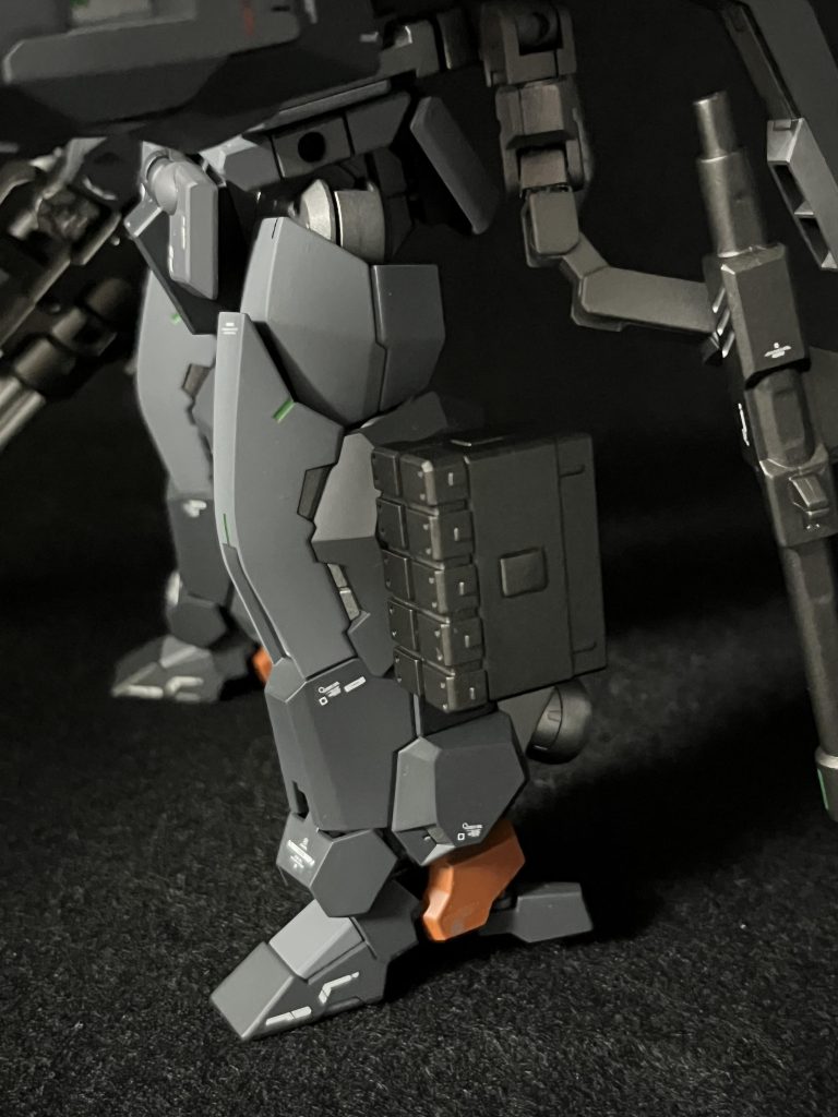 装備例②ミサイルポッドで火力向上主に地上装備かと。