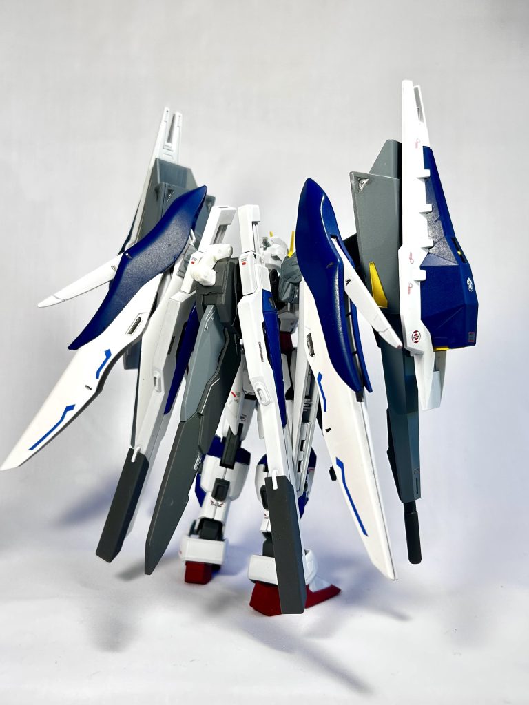 ここまでご覧いただきありがとうございました!約一年振りに満足な塗装作品を作れたと思いますせっかく撮ったのに載せるスペースが無かった超絶お気に入りの背中側をここで供養しておきます以上となります!ありがとうございました!