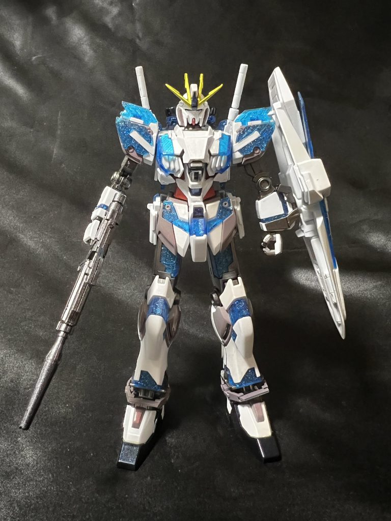 照明のもとでの画像。グレーがやや濃いのが悔やまれます😅