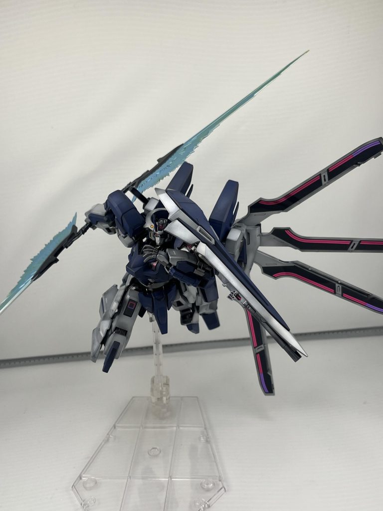 不吉な存在–4枚目/制作者：不満足