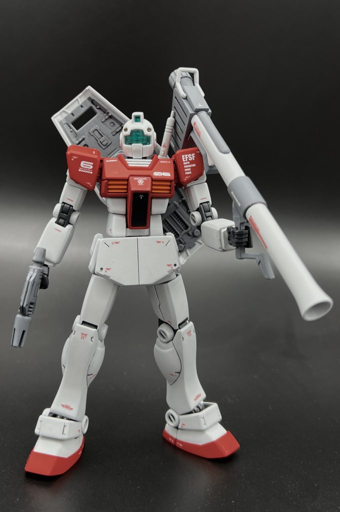 バズーカやシールドはリバイブガンダムより拝借。シールドは好みでver ka.仕様としました。