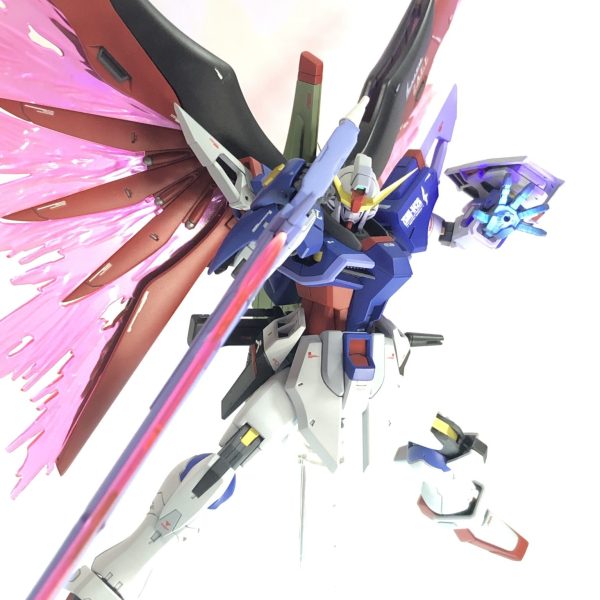 デスティニーガンダム