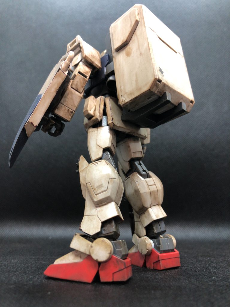 HGUC1/144 陸戦型ガンダム ウェザリング仕様–3枚目/制作者:わさび