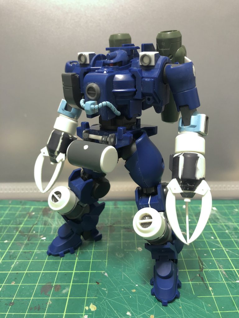 塗装前のおすがた色々とくっつけながら水泳部に近づけていくのが楽しかったです。