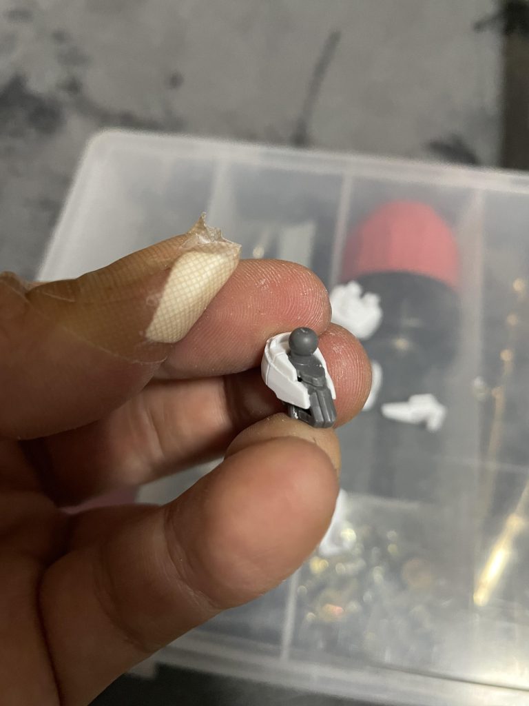 セイラマスオ先生のHJ記事を参考に首を切断して短縮