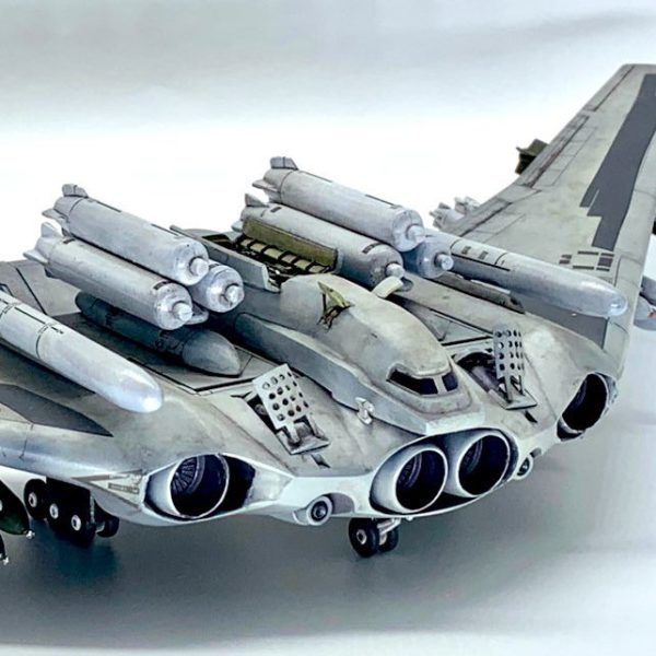 戦略爆撃機ティックバラン