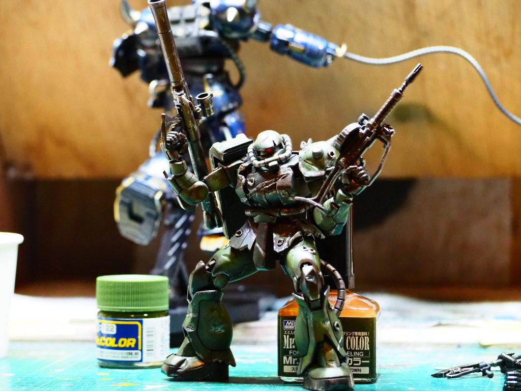 ボコボコなのにまだまだ動けるザクⅡ–3枚目/制作者：爆裂ゆうやん