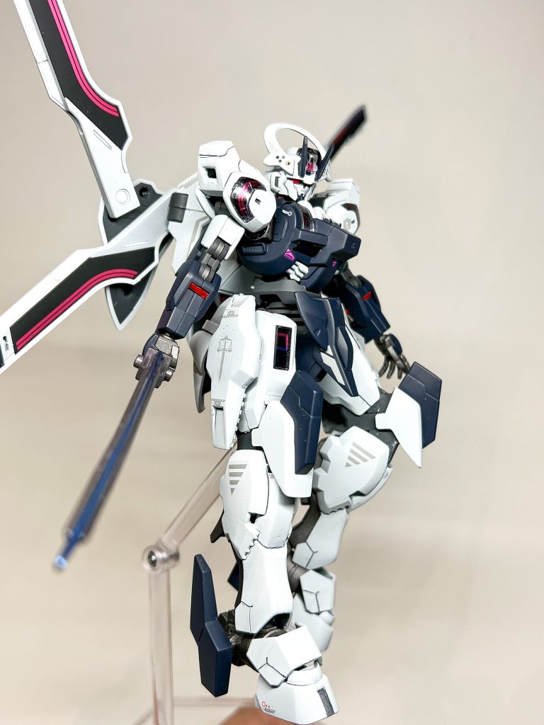 各所合わせ目消し、ディテールアップ、スジボリ追加。