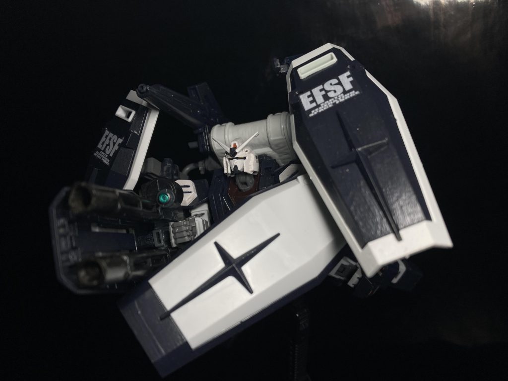 一応元キットがフルアーマーガンダムなのでパージ可能なのですが1部差し替えなのでほんとにパージと呼んでいいのかは微妙なところです