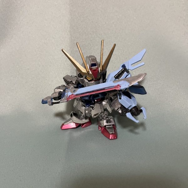 ソードストライクガンダム