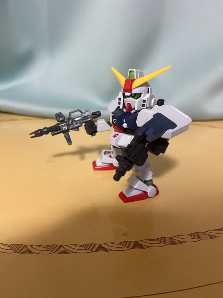 陸戦型ガンダム–2枚目/制作者：アッキー