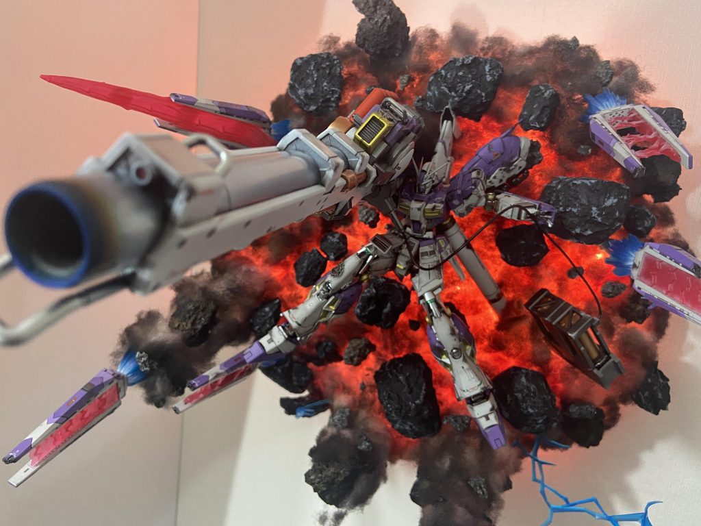 #α Hi-νガンダム+ ハイパー・メガ・バズーカ・ランチャー–9枚目/制作者:ModelerT